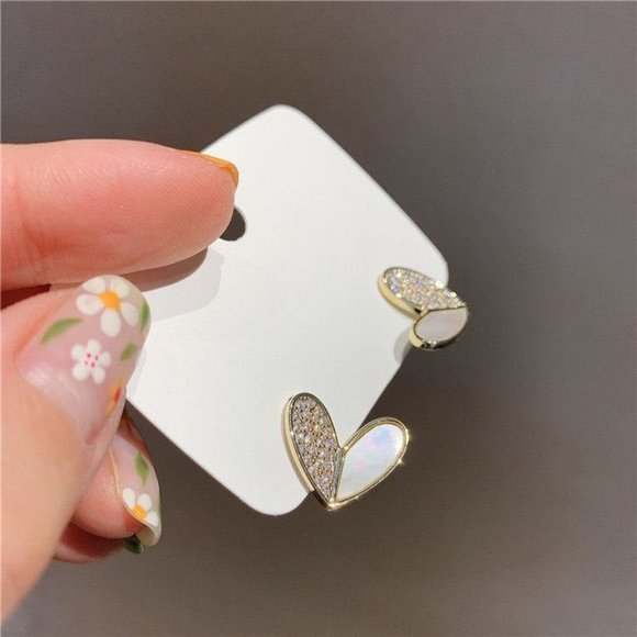 Cute White Crystal Heart Stone Stud Earrings for Women - Picture 6 of 8